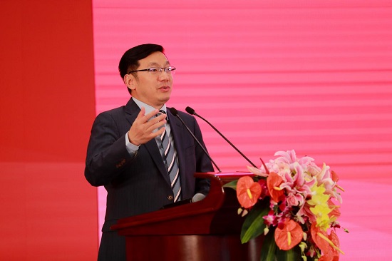 中国建筑装饰协会材料分会会长、北新建材董事长王兵