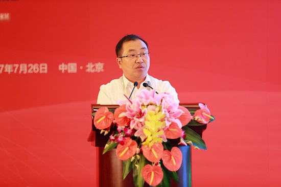 上海嘉定新城管理委员会副主任、马陆镇镇长肖伟